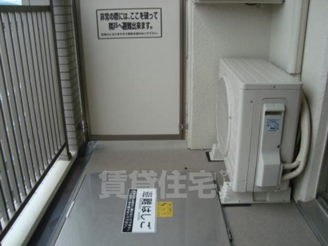 北大阪急行 千里中央駅 徒歩25分 10階建 築18年の内装写真