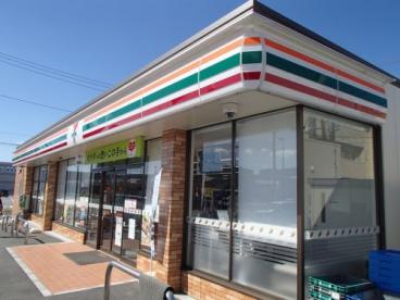 コンビニ　セブンイレブン 越谷レイクタウン9丁目店（コンビニ）まで513m