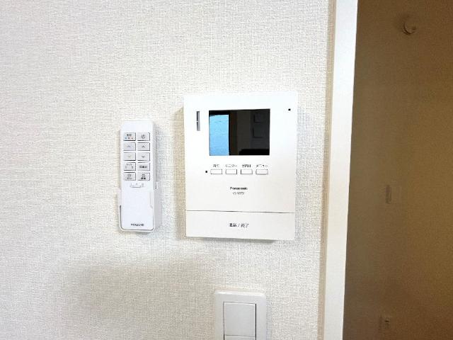 セキュリティ　カメラ付インターホン