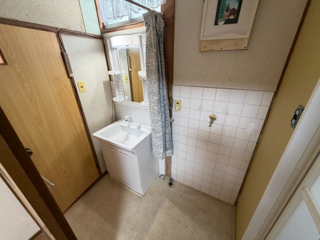 長尾西町1丁目戸建の内装写真