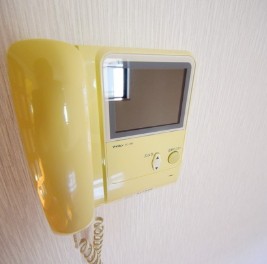 セキュリティ　モニタ付インターホン
