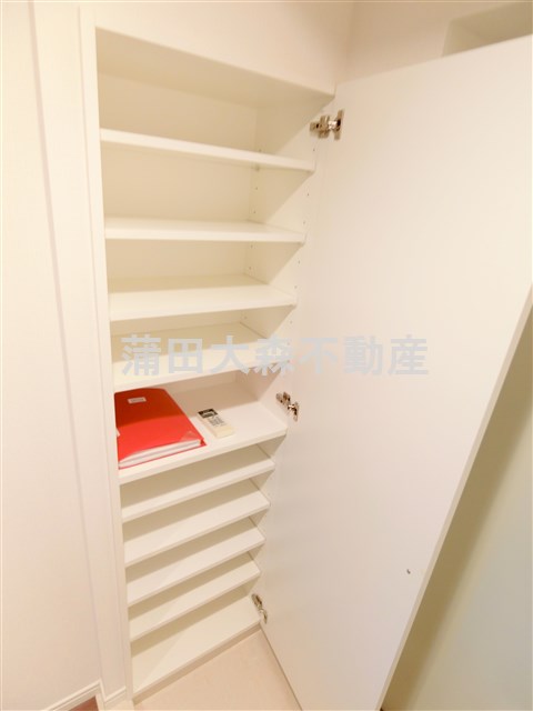その他設備　玄関収納