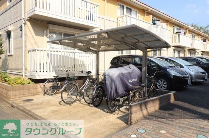 オベルジーヌ Aの外観写真