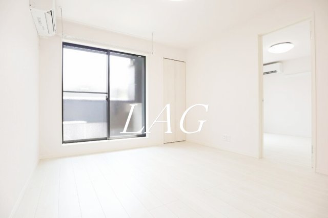 居室・リビング　洋室のお部屋です。