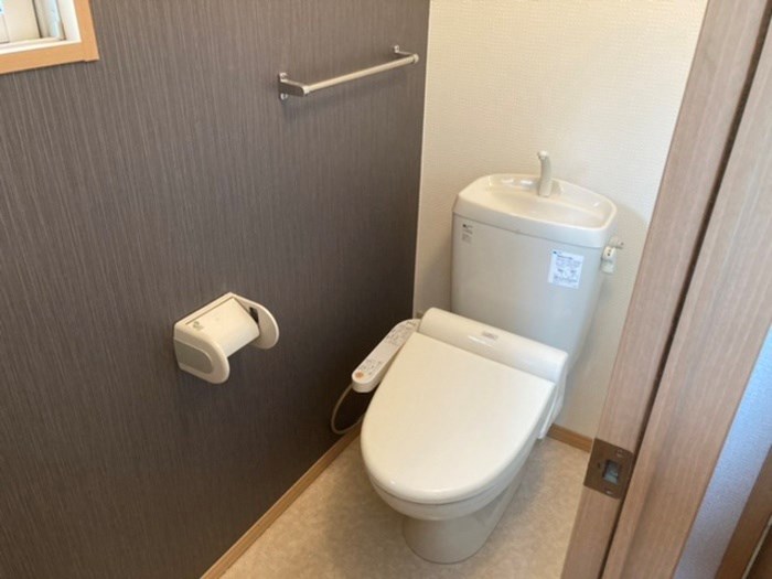 ラ・シャスト Eのトイレ写真