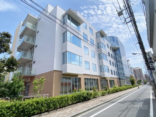病院　一般社団法人巨樹の会赤羽リハビリテーション病院（病院）まで947m