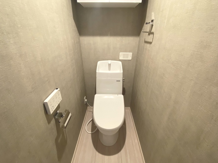 casa white edgeのトイレ写真