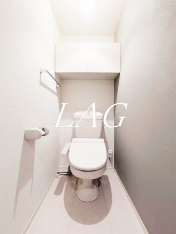 湘南新宿ライン宇須 土呂駅 徒歩6分 3階建 築12年のトイレ写真
