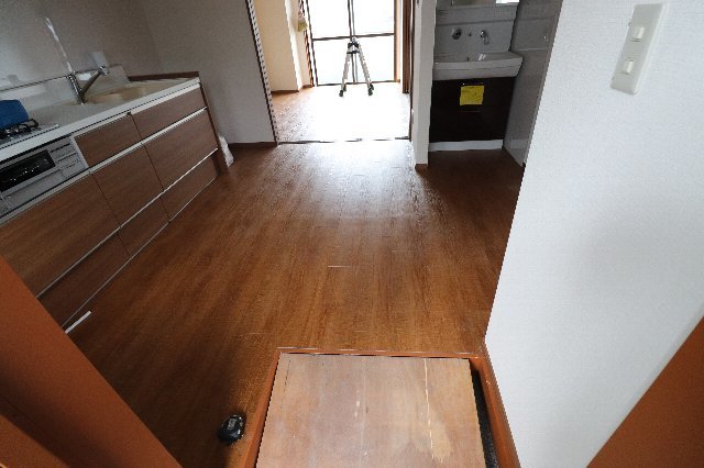 玄関　※他号室のお写真です