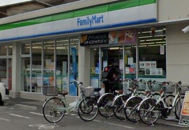 コンビニ　ファミリーマート川口青木町公園前店（コンビニ）まで460m
