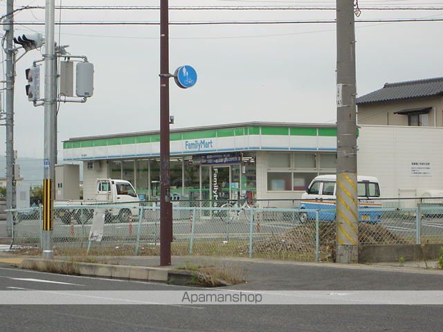 その他　ファミリーマート岡山藤崎店（その他）まで425m