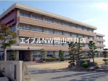 小学校　岡山市立平福小学校（小学校）まで583m