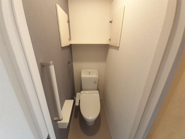 リバープレイン八天IIのトイレ写真