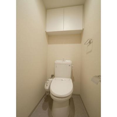 トイレ　※居住中の為、別部屋参考
