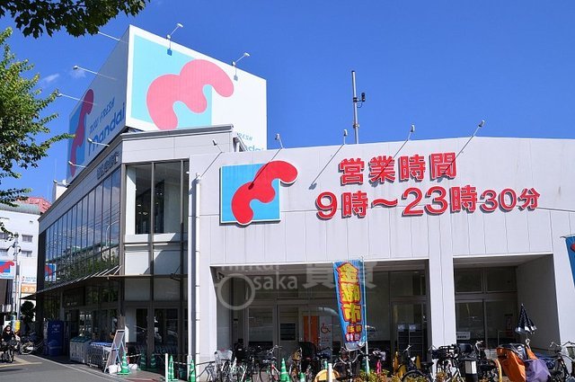 スーパー　万代　福島吉野店（スーパー）まで137m