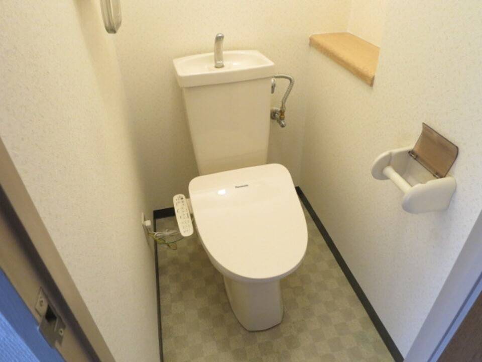 トイレ　トイレ