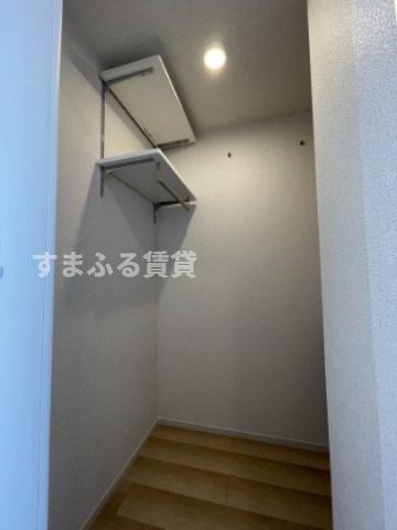 収納　同仕様　同施工会社　収納