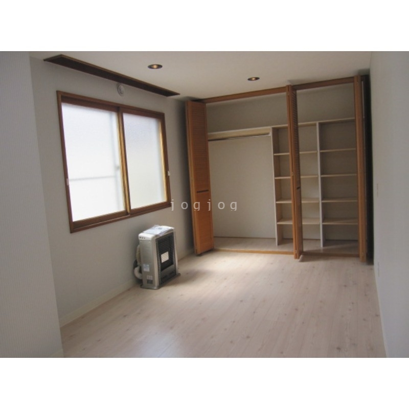 その他部屋・スペース　収納がたっぷりあるお部屋です。