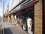 コンビニ　セブンイレブン品川東大井2丁目店（コンビニ）まで588m