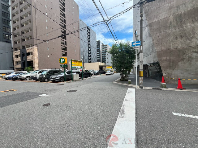 小学校　大阪市立南大江小学校（小学校）まで652m