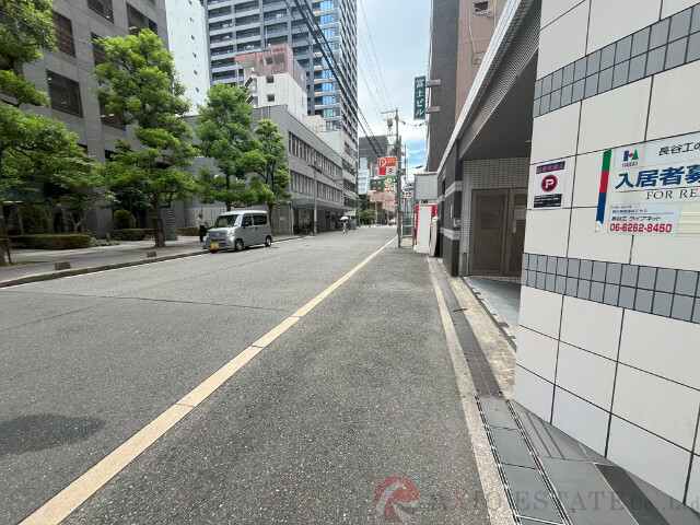 スーパー　ライフ堺筋本町店（スーパー）まで361m