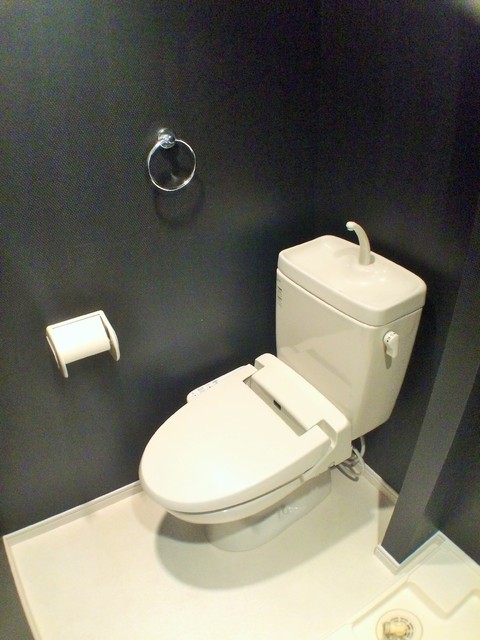 CREST COURT鷹取のトイレ写真