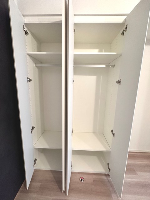 収納　同タイプ他部屋です。