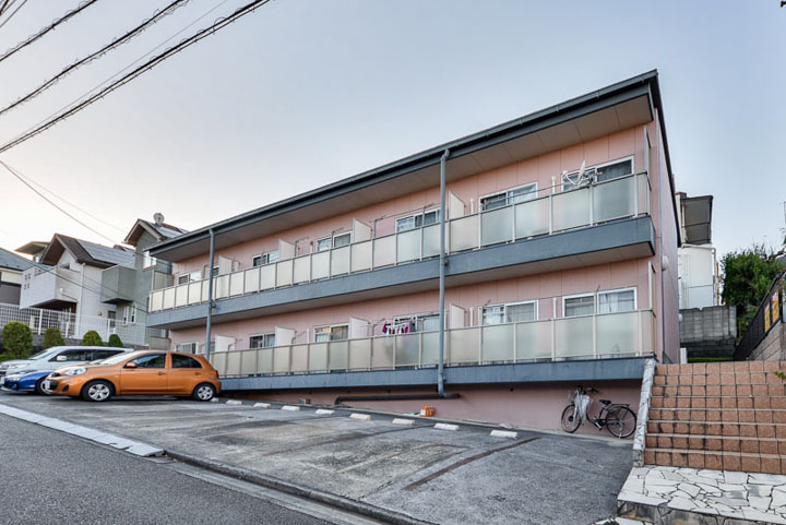 建物外観　【当社管理物件】入居後の何といろいろも当社へお任せ下さい！