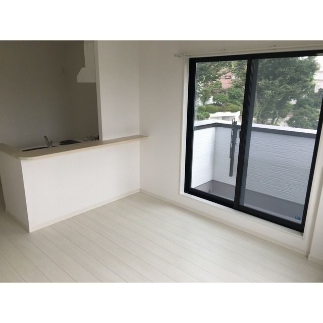 居室・リビング　きれいなお部屋