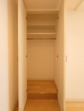 収納　※別部屋の参考写真です。
