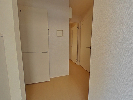玄関　※別部屋の写真です
