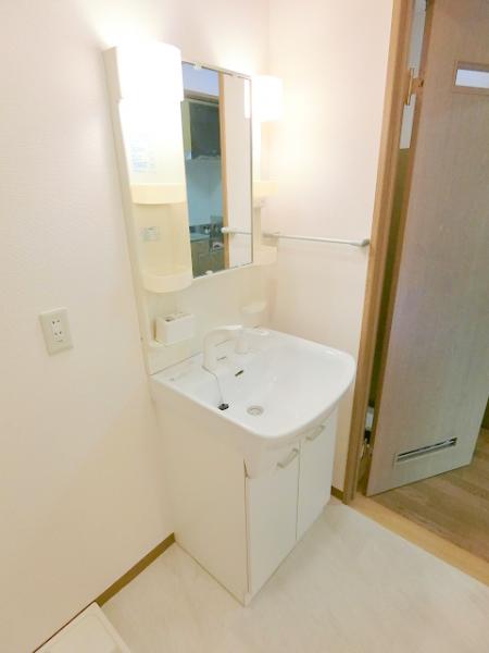 洗面設備　※写真は別のお部屋のイメージです。現状優先。