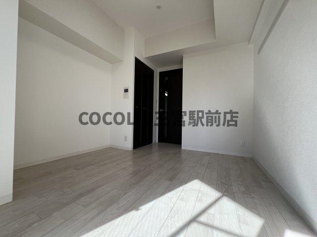 居室・リビング　同物件別部屋写真