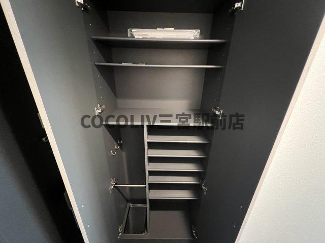 収納　同物件別部屋写真