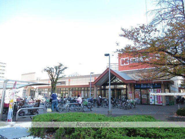 スーパー　関西スーパーマーケット南江口店（スーパー）まで817m