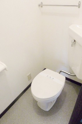 ファーミィ太平館百合が原のトイレ写真