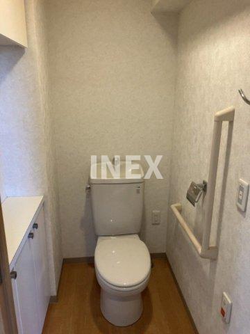 ＪＲ京浜東北線 石川町駅 徒歩11分 5階建 築54年のトイレ写真