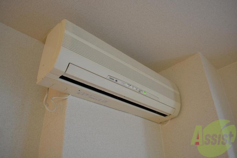その他設備　もちろん、エアコンついてます。