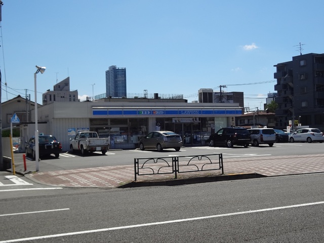 コンビニ　ローソン八王子南新町店（コンビニ）まで146m