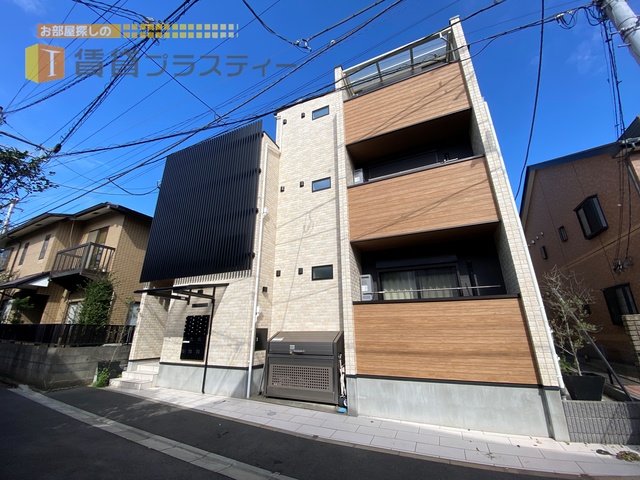 建物外観　駅徒歩７分の築浅物件出ました！