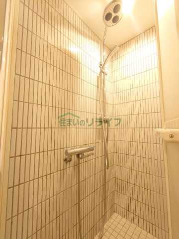 バス・シャワールーム　別部屋参考写真