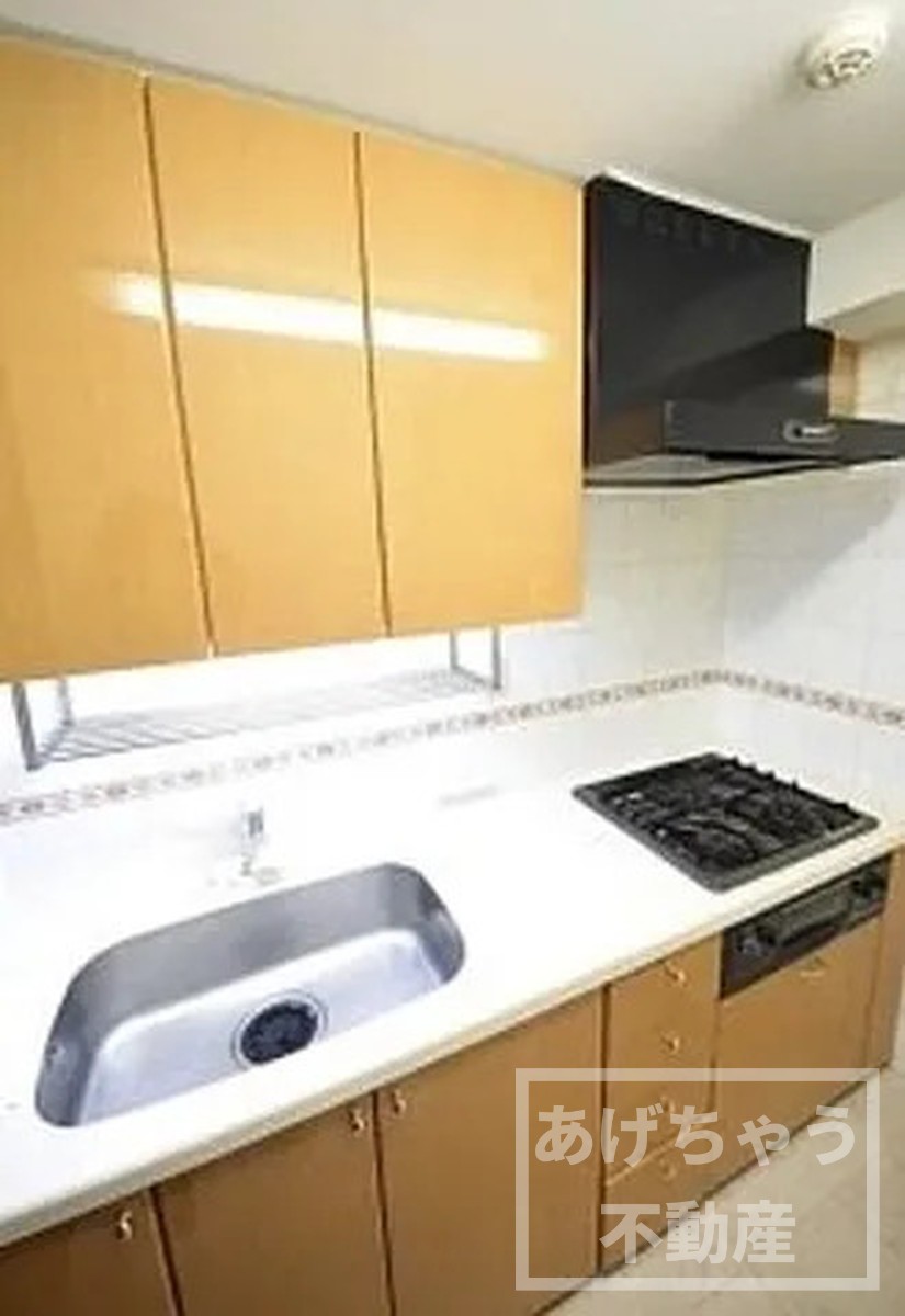 東京メトロ丸ノ内線 新中野駅 徒歩4分 14階建 築27年のキッチン写真