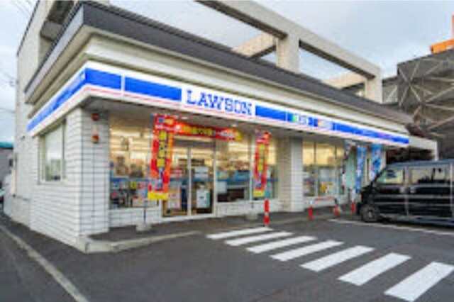 コンビニ　ローソン札幌豊平3条十丁目店（コンビニ）まで386m