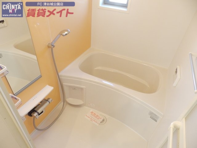 バス・シャワールーム　同型タイプ