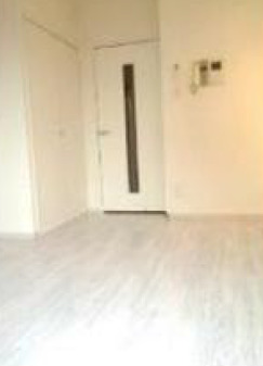 ＪＲ山手線 五反田駅 徒歩10分 13階建 築23年の居間写真