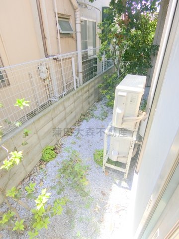 庭　テラス部分