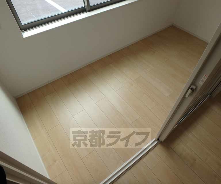 バルコニー　珍しいサンルームです。