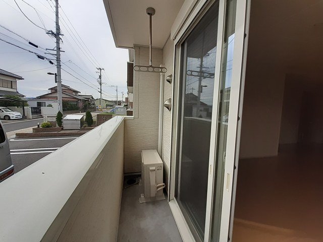 バルコニー　バルコニー付きです