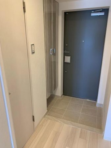 玄関　※同物件別号室参考写真