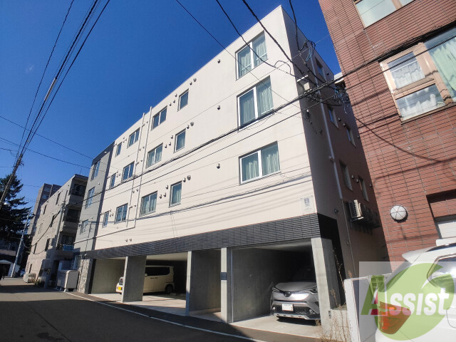 建物外観　札幌市中央区南６条西「フィオリーノ」